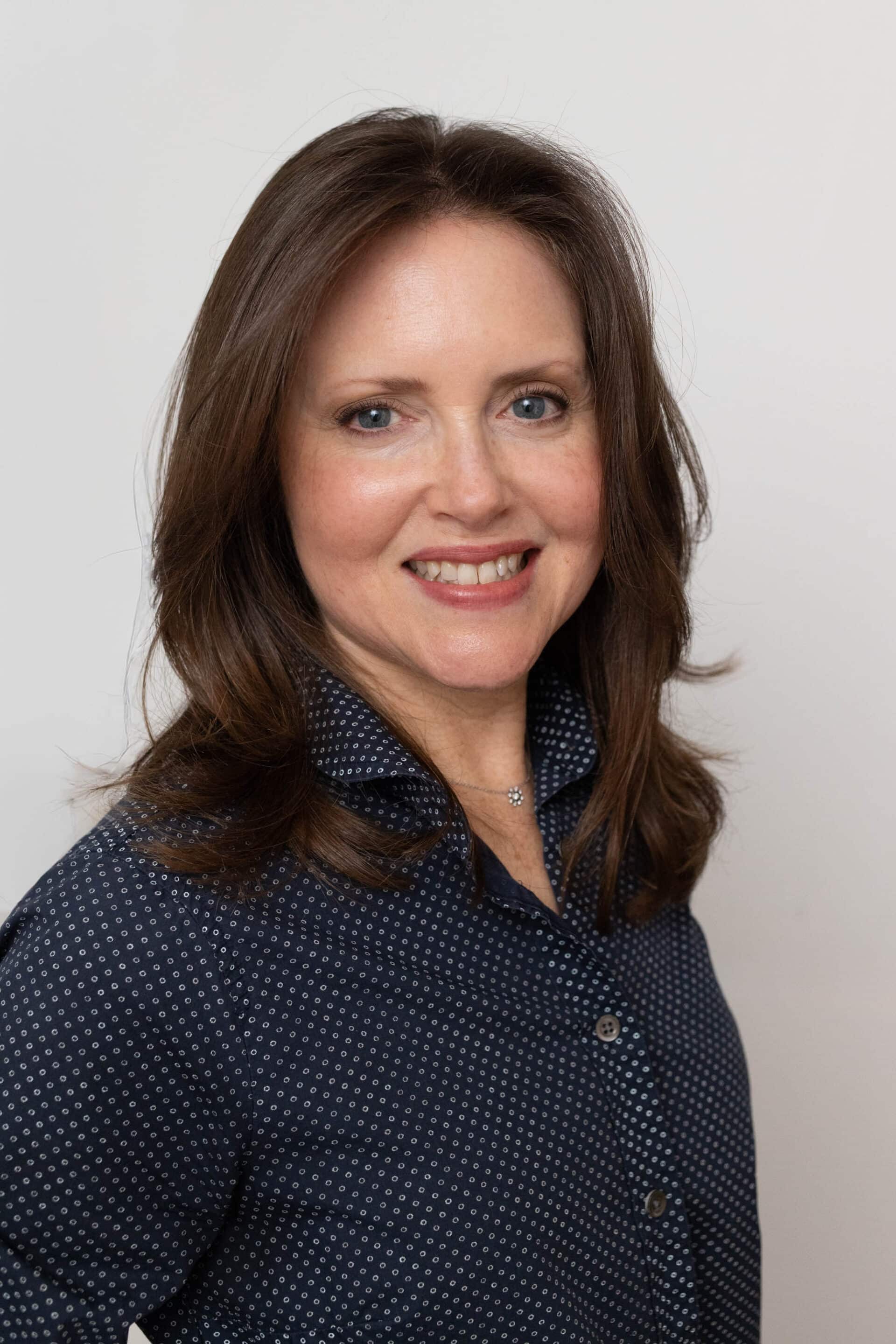 Sara Kahn MS, CNS, CDN is a board-certified nutritionist specializing in SIBO, IBS and acid reflux.